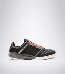 Black / Red Men's Diadora Brasil Sala Id Futsal Shoes | NZ-963051