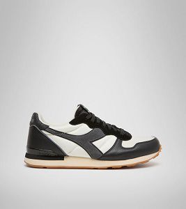 Black / White Men's Diadora Camaro Icona Sneakers | NZ-943568