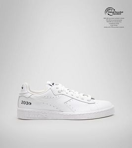 White / Black Women's Diadora Game L Low 2030 Sneakers | NZ-501276