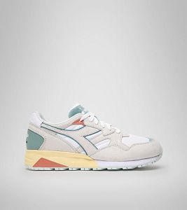 White / Grey / Green Men's Diadora N9002 Overland Sneakers | NZ-870251