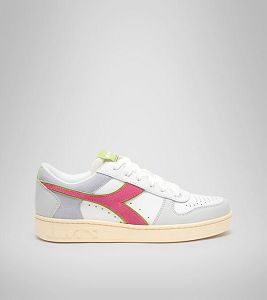 White / Grey / Red Women's Diadora Magic Basket Low Wn Sneakers | NZ-856270