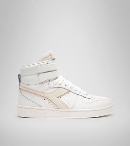 White Women's Diadora Magic Basket Mid Leather Wn Sneakers | NZ-984103