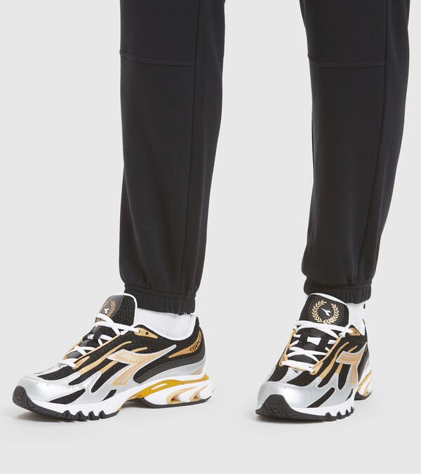 Black / Gold Men's Diadora Mythos Propulsion 280 Sneakers | NZ-746801