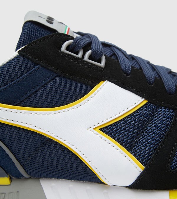 Blue / Black / White Men's Diadora Titan Sneakers | NZ-370819