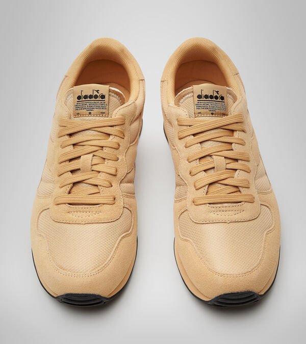 Brown Men's Diadora Camaro Manifesto Sneakers | NZ-861740