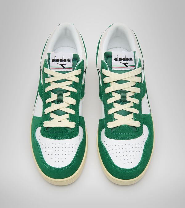 Green / White Women's Diadora Magic Basket Low Suede Leather Sneakers | NZ-926504