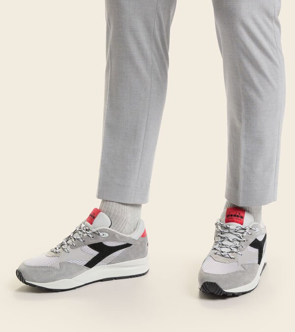 Grey / Black / Red Men's Diadora Eclipse Premium Heritage Shoes | NZ-908147