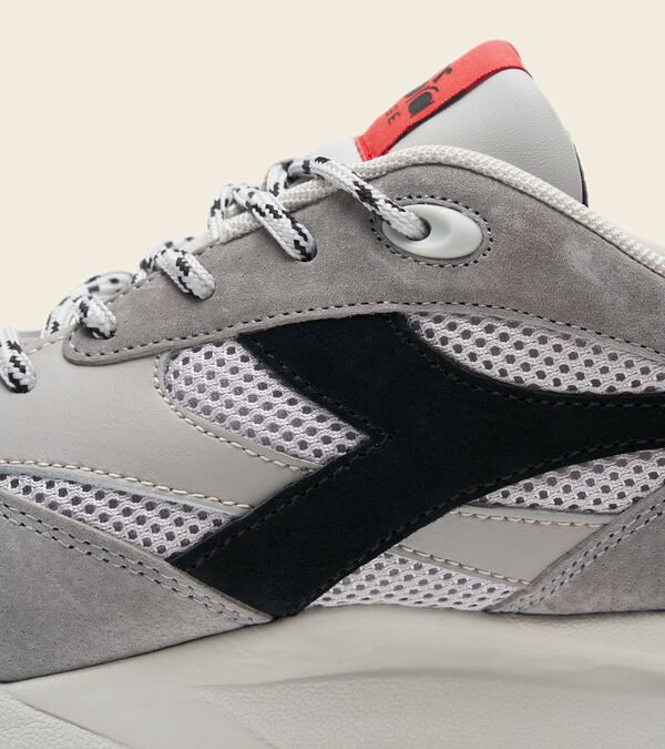 Grey / Black / Red Men's Diadora Eclipse Premium Heritage Shoes | NZ-908147