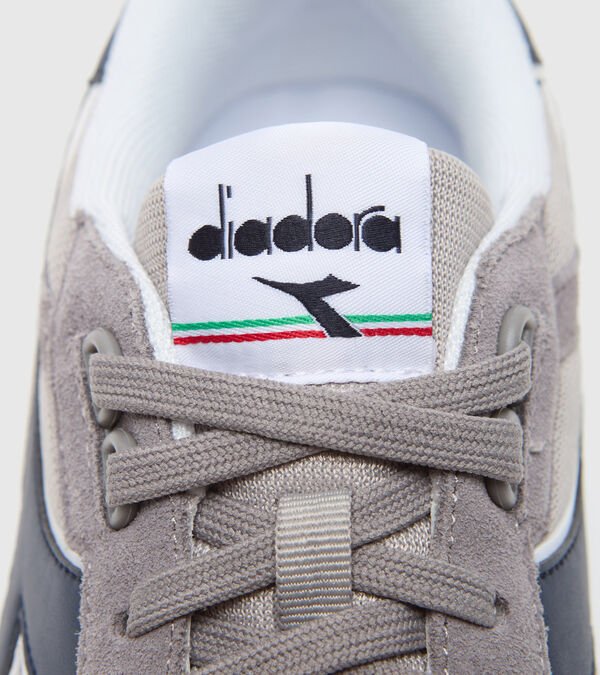 Grey / Blue Men's Diadora Titan Sneakers | NZ-758109