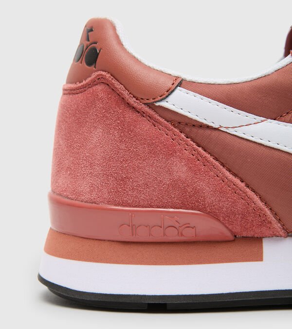 Red / Brown / White Women's Diadora Camaro Sneakers | NZ-832691