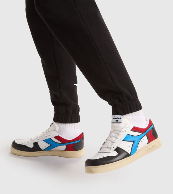 White / Black / Blue Women's Diadora Magic Basket Low Icona Sneakers | NZ-879103