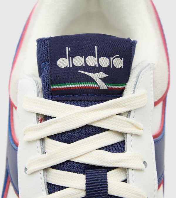 White / Blue / Red Women's Diadora Magic Basket Low Icona Sneakers | NZ-246759