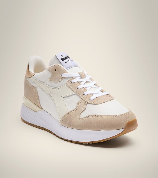 White / Gold Women's Diadora Venus Dirty Heritage Shoes | NZ-239871