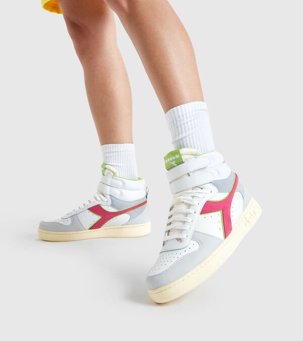 White / Grey / Red Women's Diadora Magic Basket Mid Wn Sneakers | NZ-458793