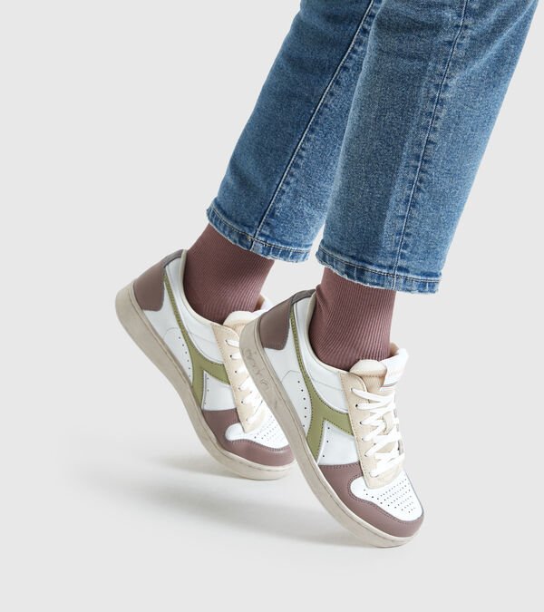 White / Multi Women's Diadora Magic Basket Low Icona Wn Sneakers | NZ-507891