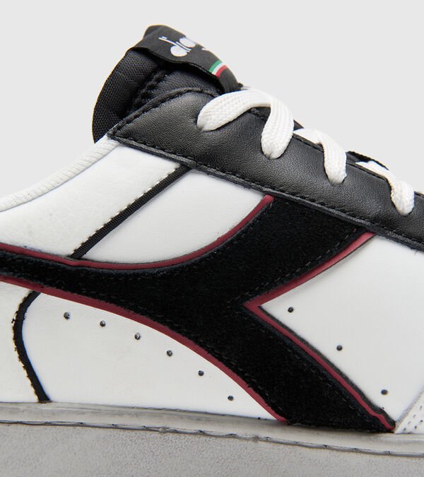 White / Red / Black Women's Diadora Magic Basket Low Icona Leather Sneakers | NZ-907562